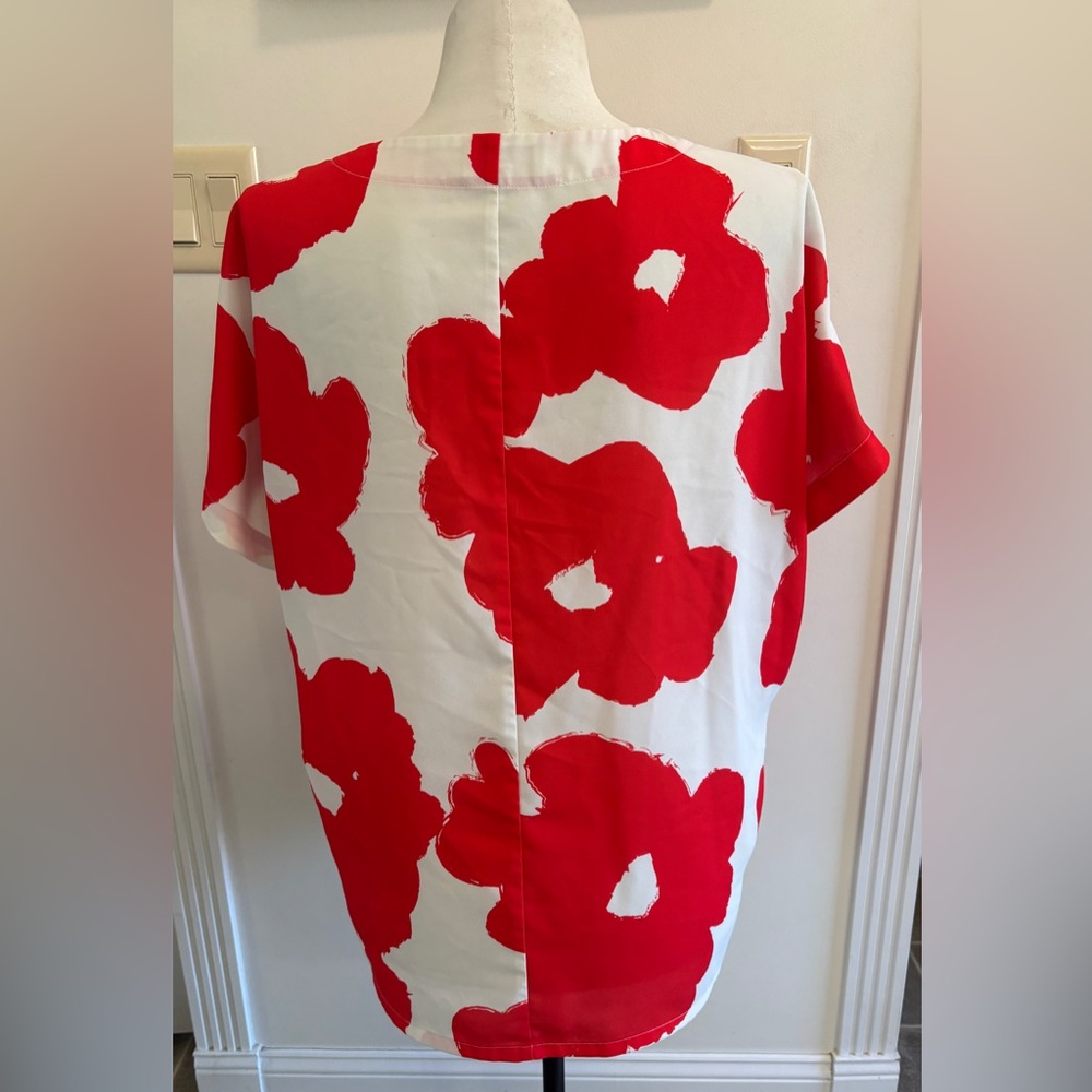 CROSBY BY MOLLIE BURCH martha tunic top in poppy RED & WHITE FLORAL LARGE - Picture 5 of 10